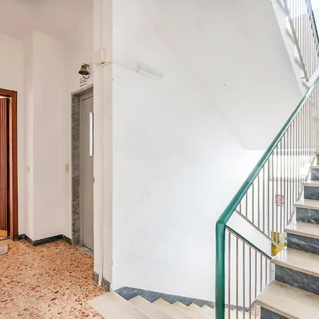 3 Bedroom Front In Gr