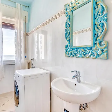 3 Bedroom Front In Gr * 福洛尼卡
