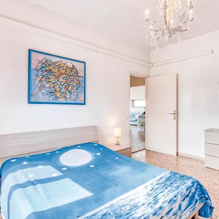 3 Bedroom Front In Gr 公寓