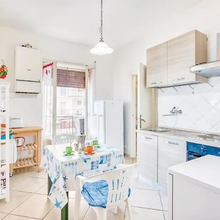 3 Bedroom Front In Gr