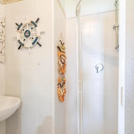 3 Bedroom Front In Gr 公寓 福洛尼卡